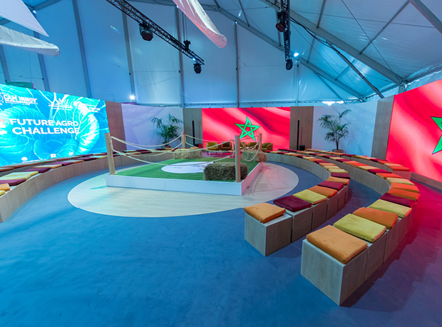 location pouf marocain