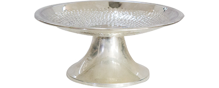 Décoration Événementielle Assiette Martelée Sur Pied